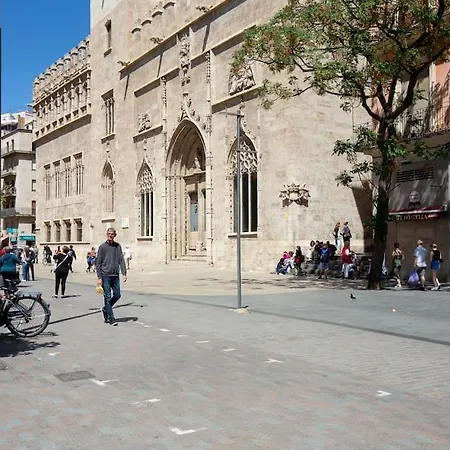 Moderno Loft En Pleno Centro فالنسيا